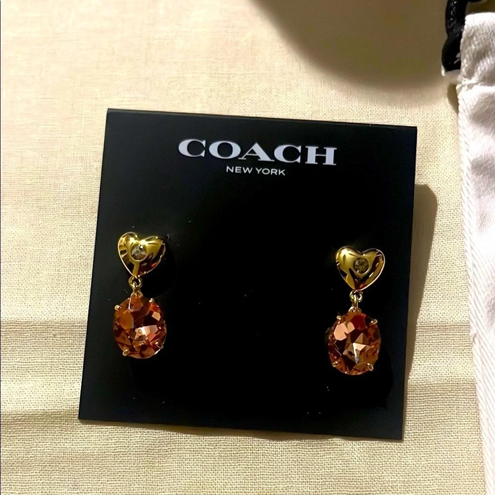 ❤️🆕❤️ Coach Heart Stone Drop Earrings, Red & Gold - Picture 7 of 12